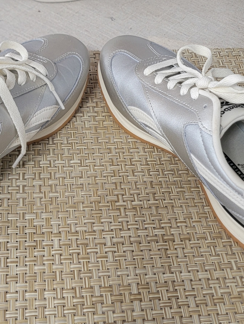 Reebok Women’s Silver Classic Lace-Up Sneakers - Picture 9 of 12